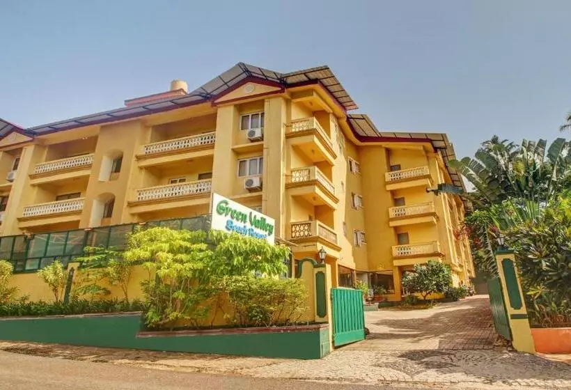ホテル Golden Landmark Green Valley Beach Resort