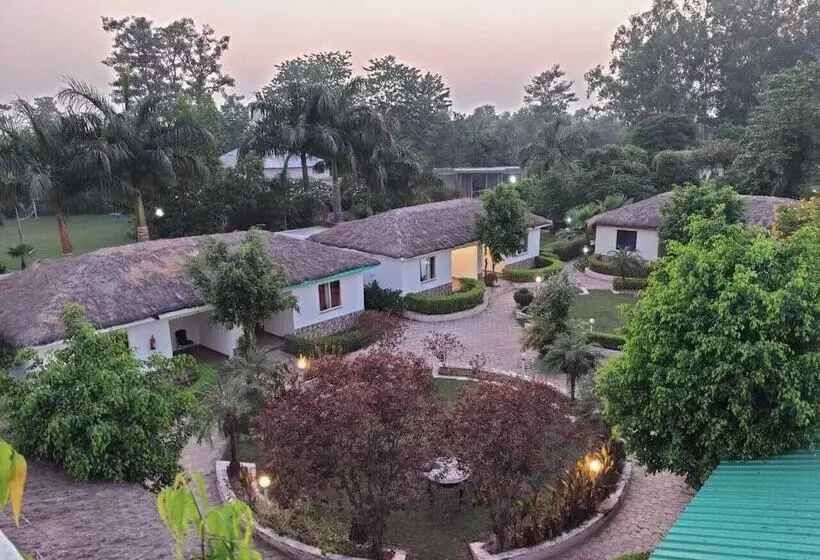 ホテル Treehouse M Grand Resort & Spa Corbett