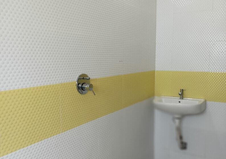 בית מלון כפרי Vairavel Residency