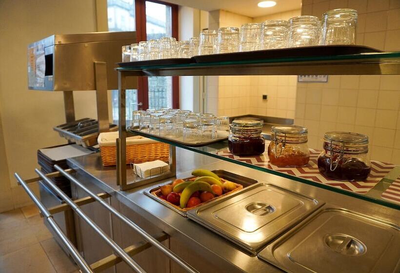 Общежитие Hi Guimaraes   Pousada De Juventude