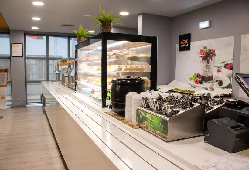 هاستل Hi Parque Das Nações – Pousada De Juventude