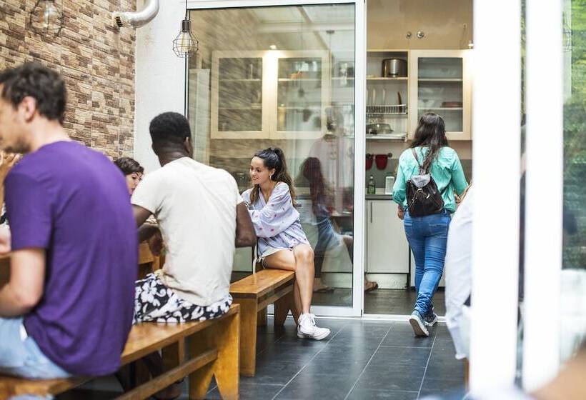 هاستل Safestay Lisbon Bairro Alto