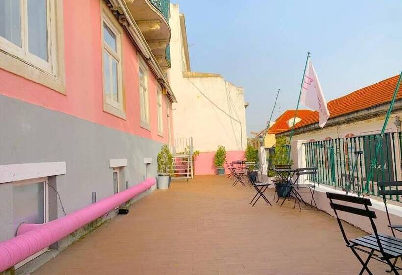 هاستل Safestay Lisbon Bairro Alto