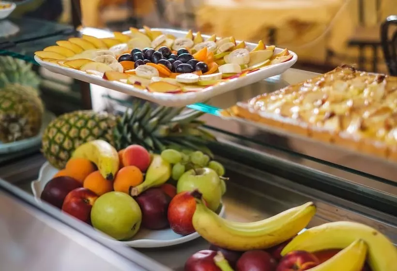 هاستل Youth Firenze 2000