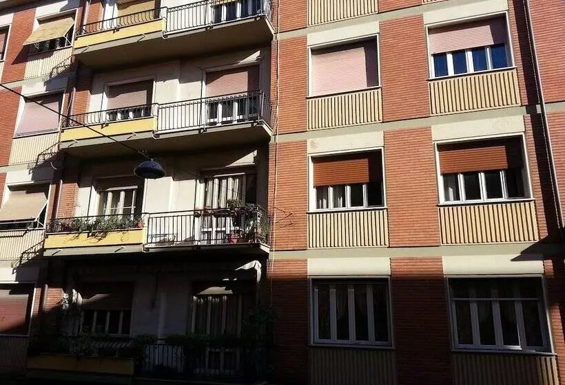 تختخواب و صبحانه Michele Guest House