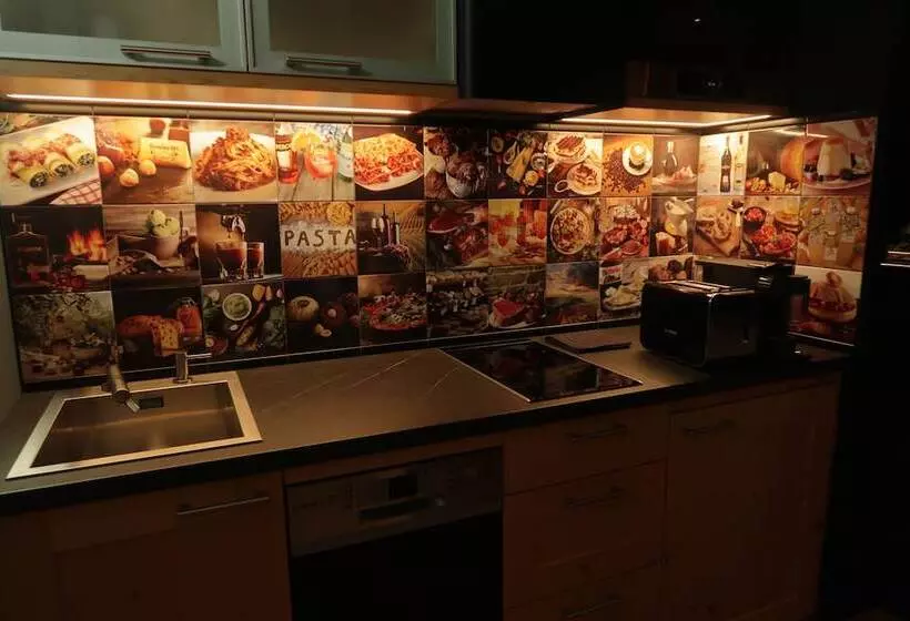 تختخواب و صبحانه Michele Guest House