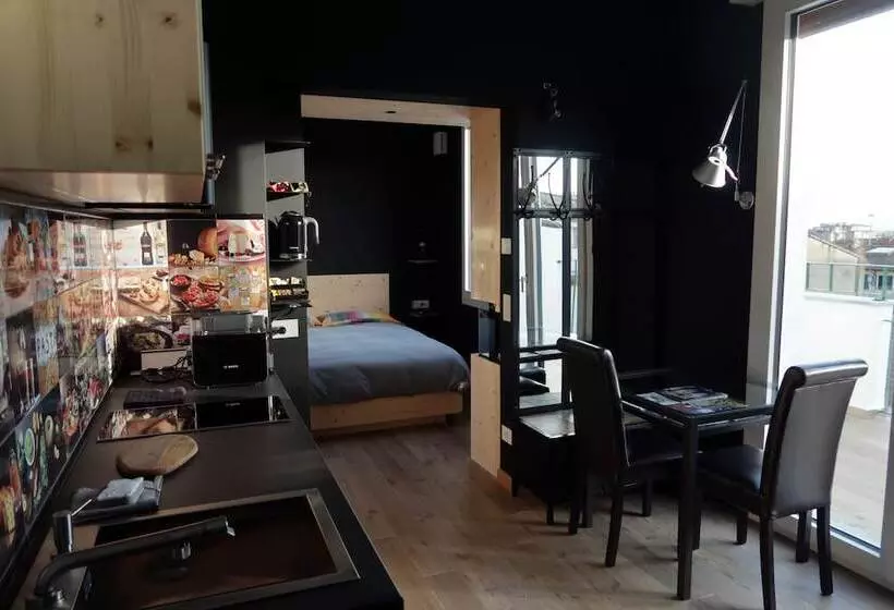 تختخواب و صبحانه Michele Guest House