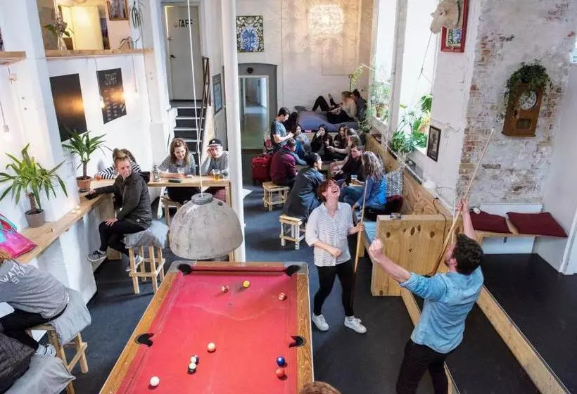 簡易ホテル Sleep In Heaven