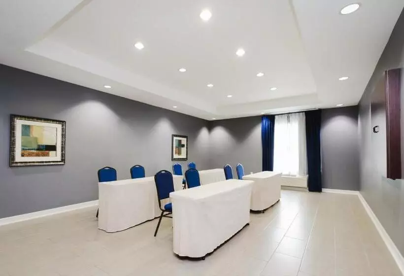 ホテル Best Western Sugar Land   Richmond