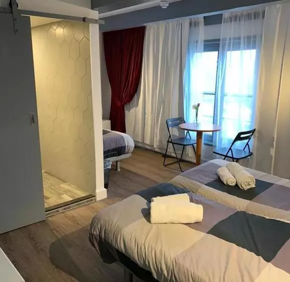 هتل Restaurant Old Bridge