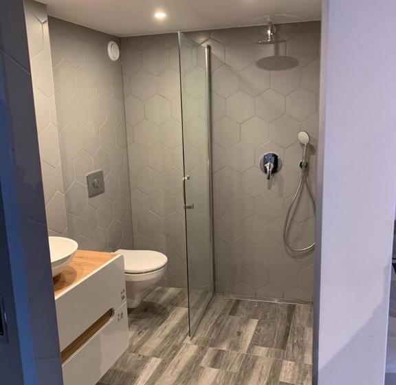 فندق Restaurant Old Bridge