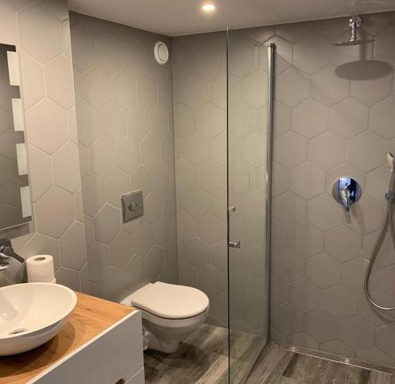 فندق Restaurant Old Bridge