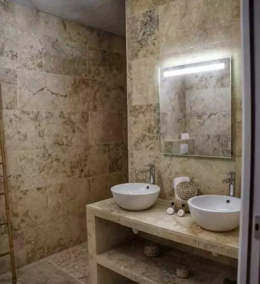 Aamiaismajoitus (B&B) A Pianarella