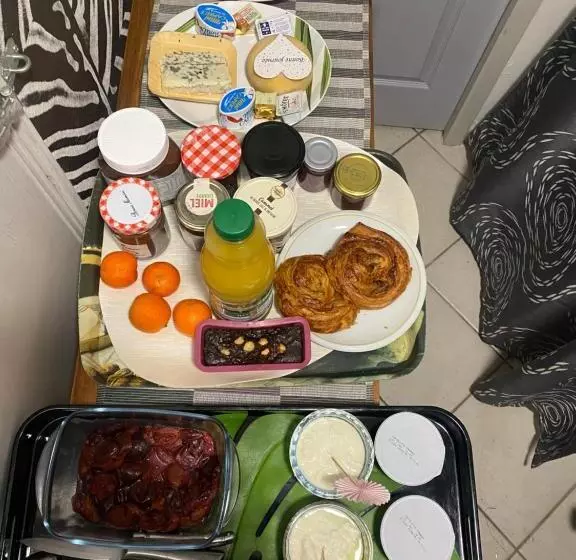 Aamiaismajoitus (B&B) Suite Spa Accès Autonome