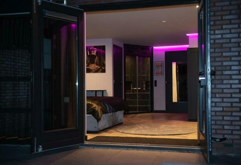 Bed and Breakfast Royal Suite