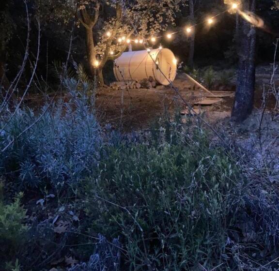 צימר Les Horizons 800m Centre Ville Nyons Piscine Chauffée