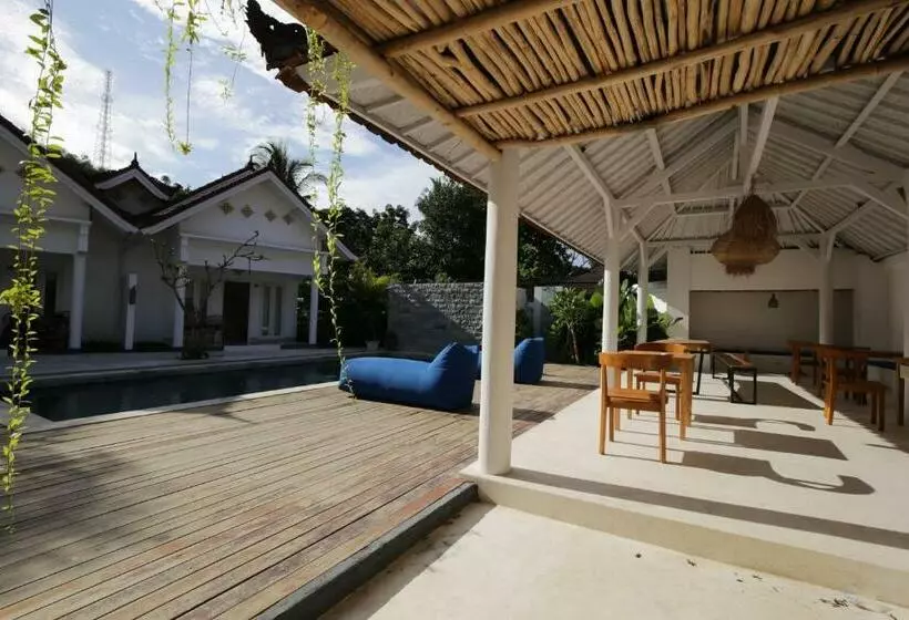 Hotel The Sans Kuta Villas