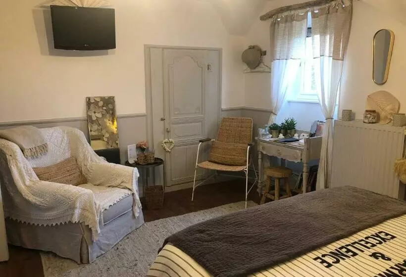 ペンション Domaine Les Bois Flottes Dans Maison De Charme Au Bord De Mer Et Proche De Cabourg