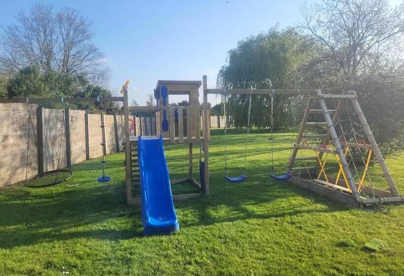 ペンション Domaine Les Bois Flottes Dans Maison De Charme Au Bord De Mer Et Proche De Cabourg