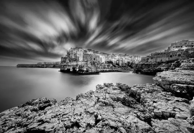 پانسیون Mc Suite Relax