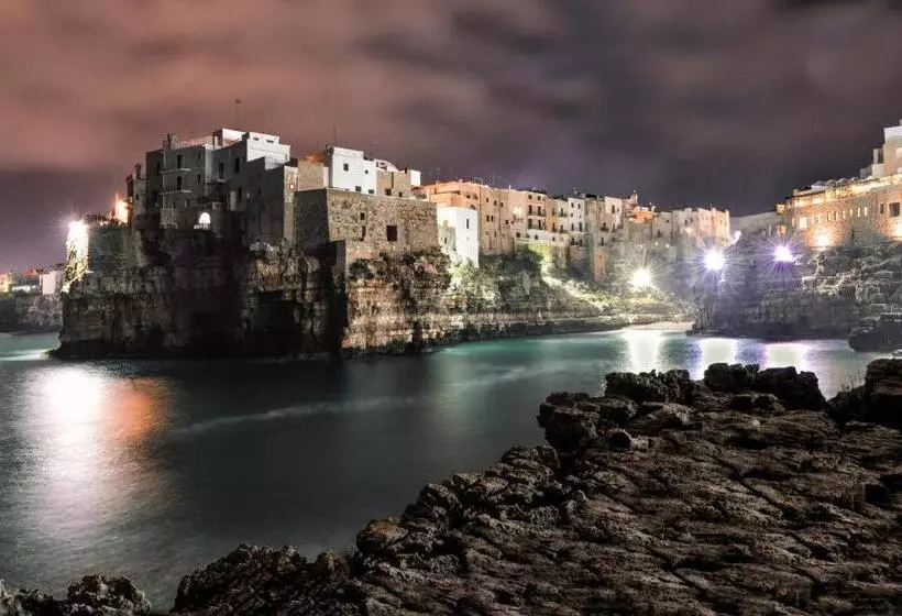 پانسیون Mc Suite Relax