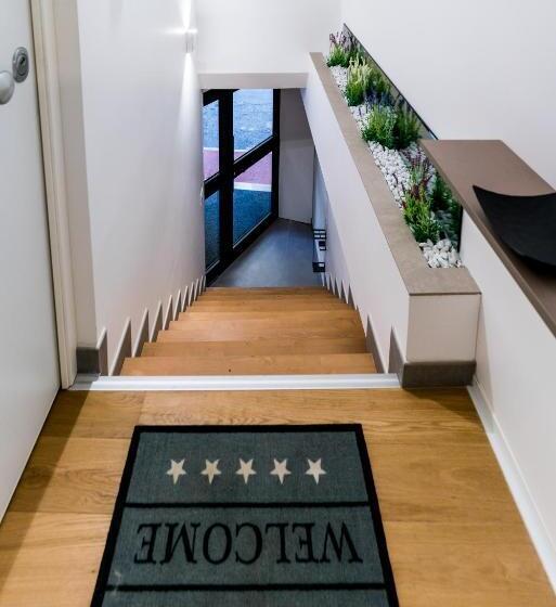 پانسیون Mc Suite Relax