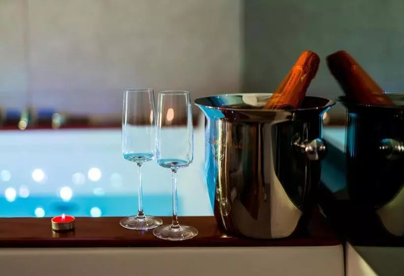 پانسیون Mc Suite Relax