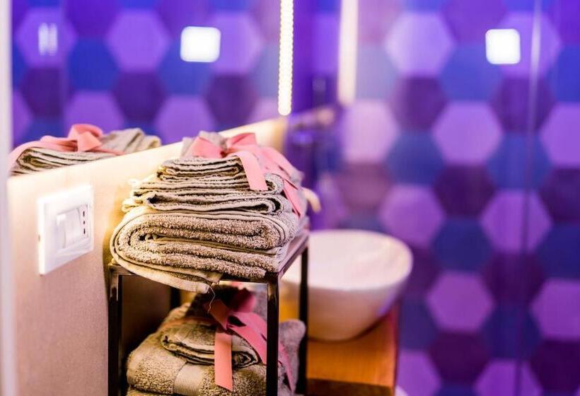 پانسیون Mc Suite Relax