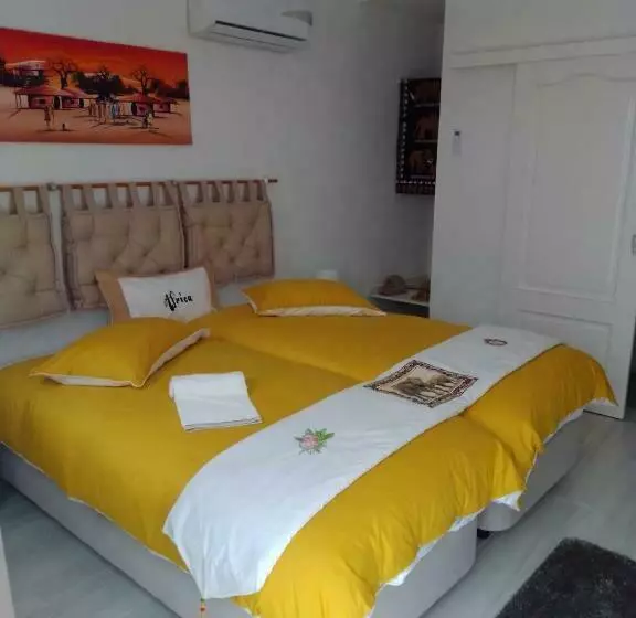 ペンション Vilar Helesa Guesthouse