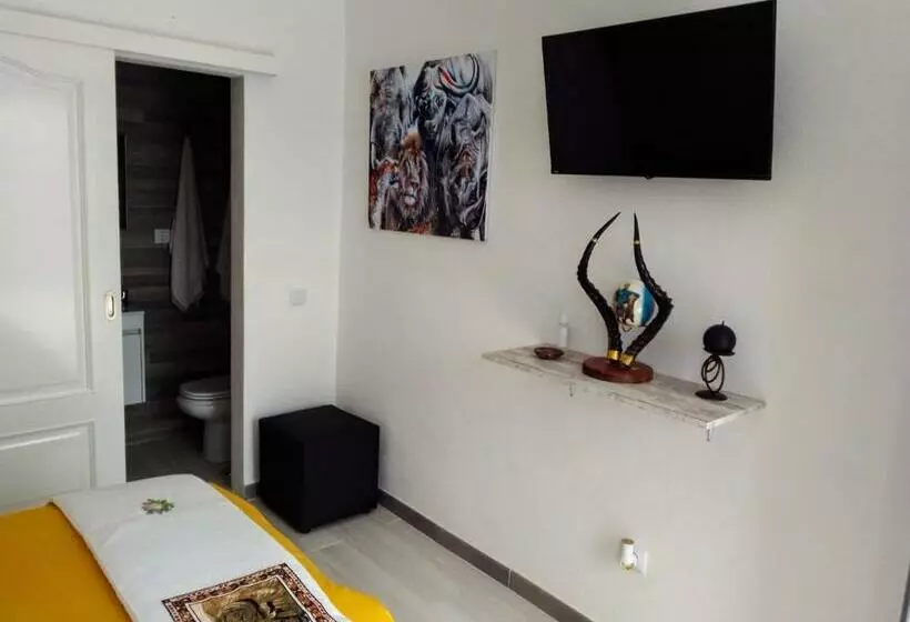 ペンション Vilar Helesa Guesthouse