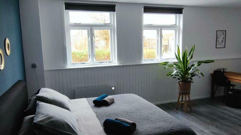 ベッドアンドブレックファースト Klein Java