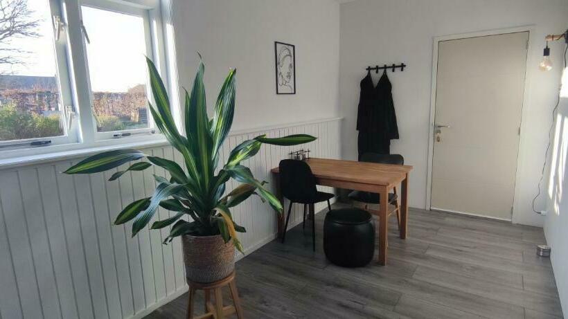 ベッドアンドブレックファースト Klein Java