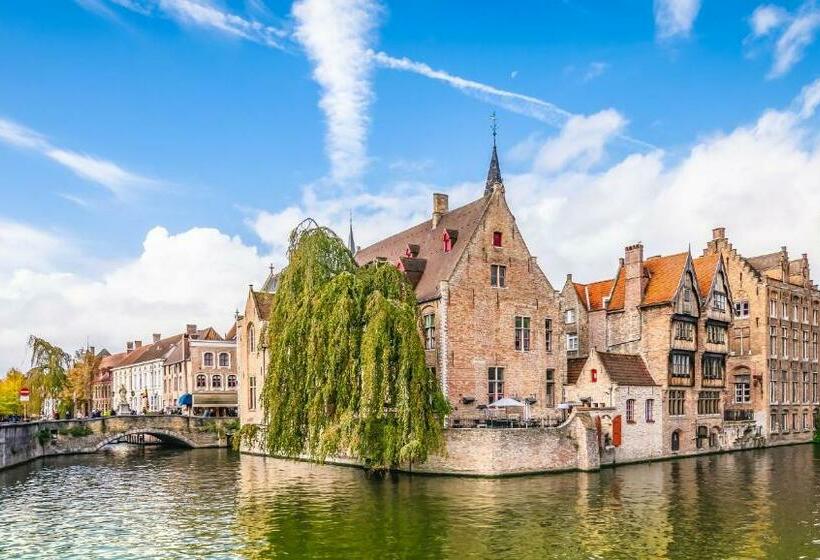 ベッドアンドブレックファースト Klein Java