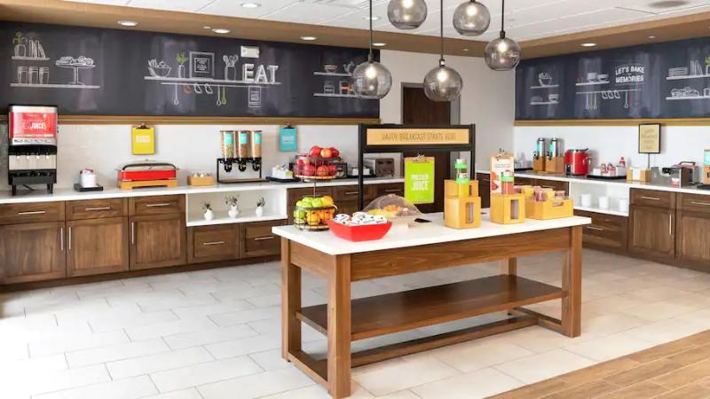 בית מלון כפרי Hampton Inn & Suites Huntington Downtown