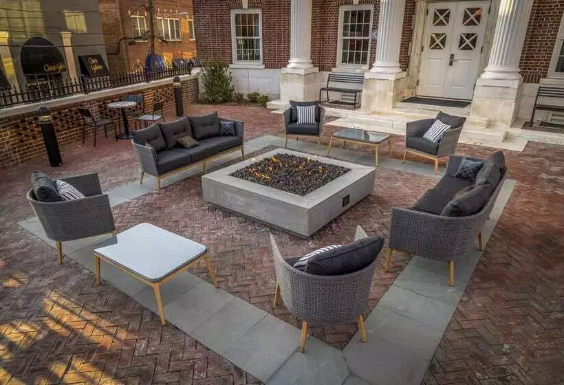 Hotelli Hampton Inn & Suites Huntington Downtown