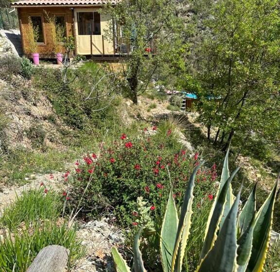 Pensjonat Chalet Chevreuil Avec Accès Jacuzzi