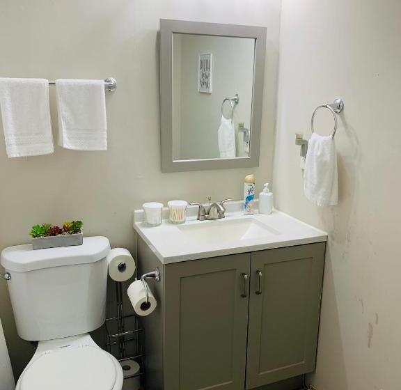 بنسيون Cozy   Home Away From Home With Free Parking