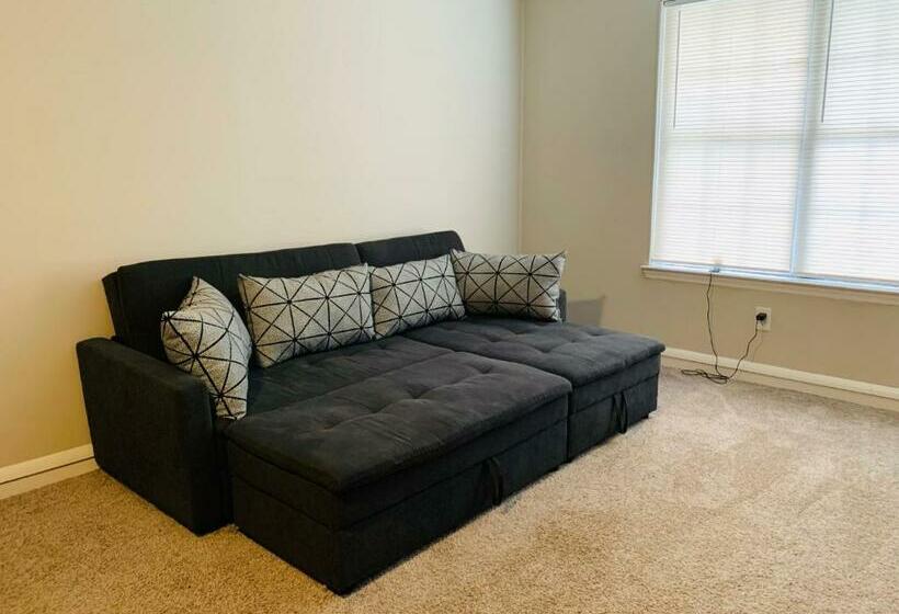 بنسيون Cozy   Home Away From Home With Free Parking