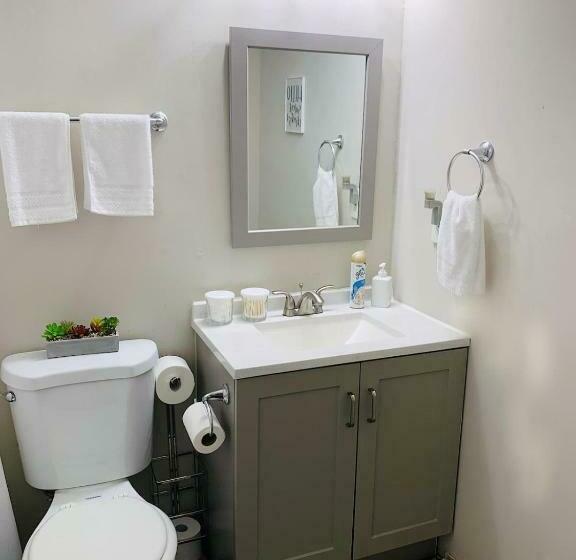 بنسيون Cozy   Home Away From Home With Free Parking