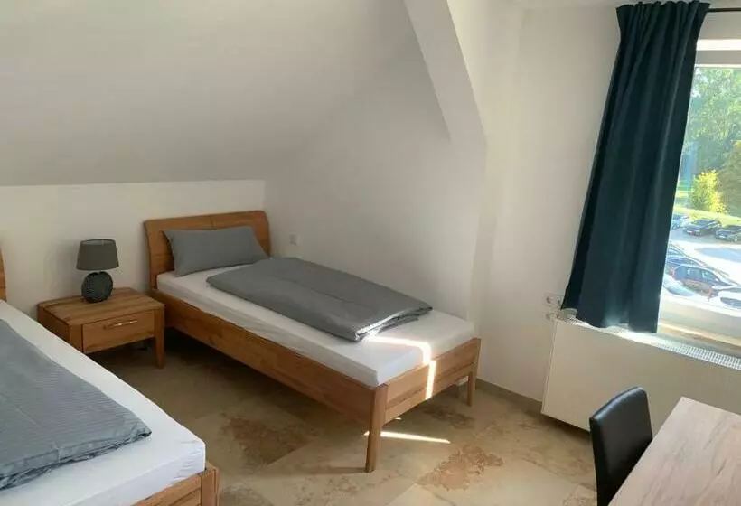 Majatalo Gasthaus Zum Bären