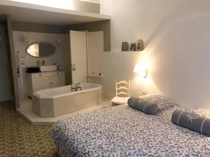 ペンション Le 4 Feuilles En Camargue