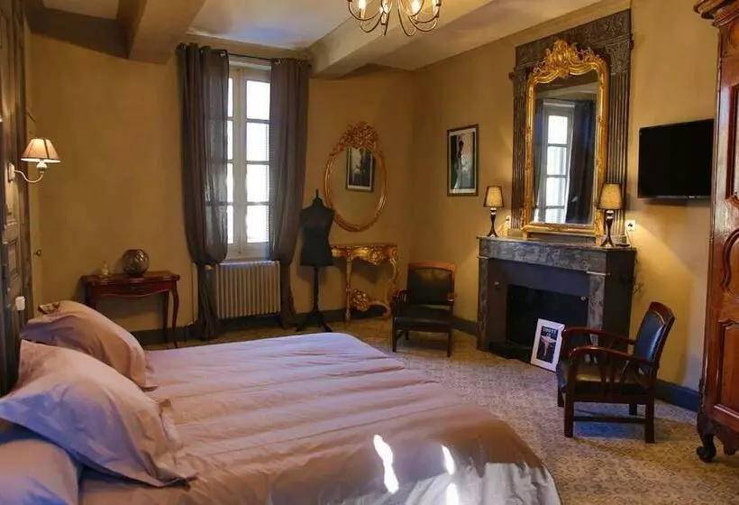 ペンション Le 4 Feuilles En Camargue