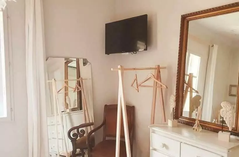 ペンション Le 4 Feuilles En Camargue