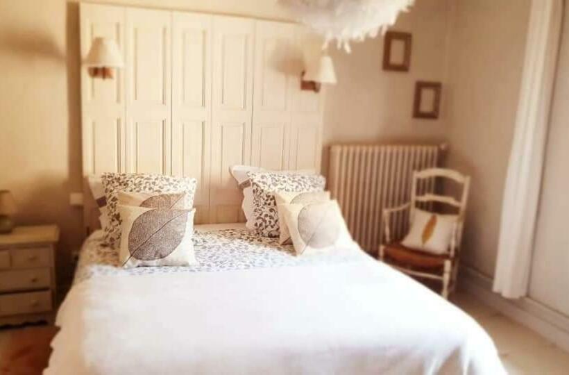 膳宿费 Le 4 Feuilles En Camargue