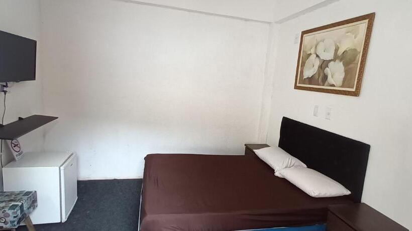 Albergue Pousada Marduk Todos Os Quartos Possuem Banheiro Privativo Tv A Cabo E Frigobar Opção De Café Da Man