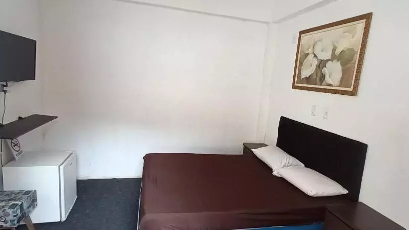 Retkeilymaja Pousada Marduk Todos Os Quartos Possuem Banheiro Privativo Tv A Cabo E Frigobar Opção De Café Da Man