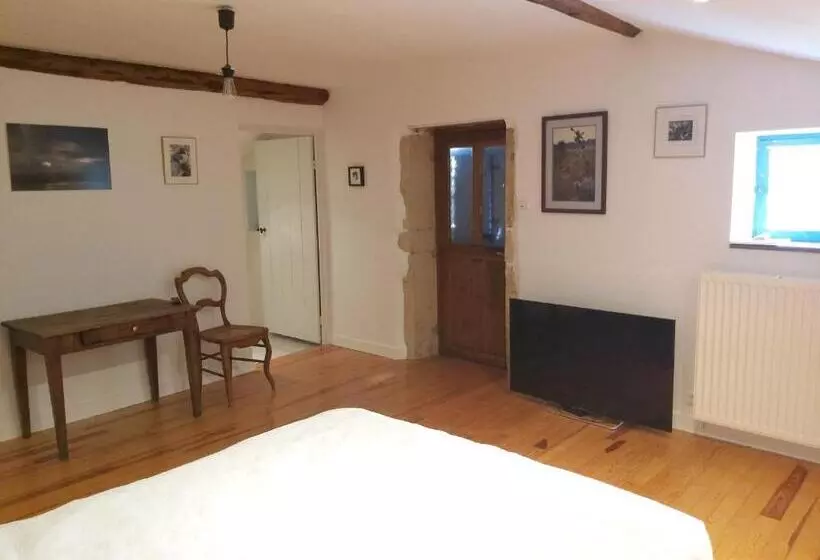 Aamiaismajoitus (B&B) Gite Du Jardin Du Bout Du Ciel