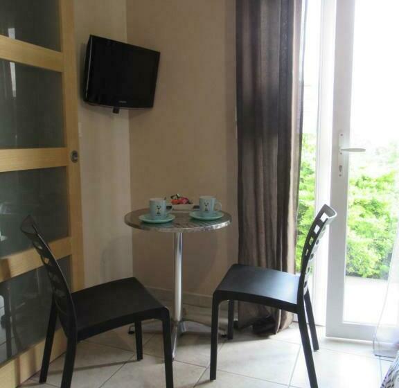 مبيت وإفطار Les Capriers