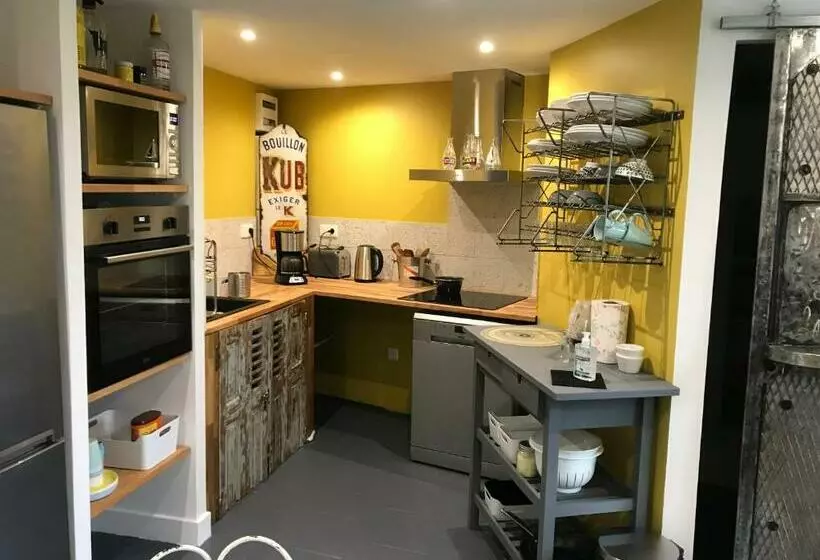 Aamiaismajoitus (B&B) Les Hirondelles Du Marais