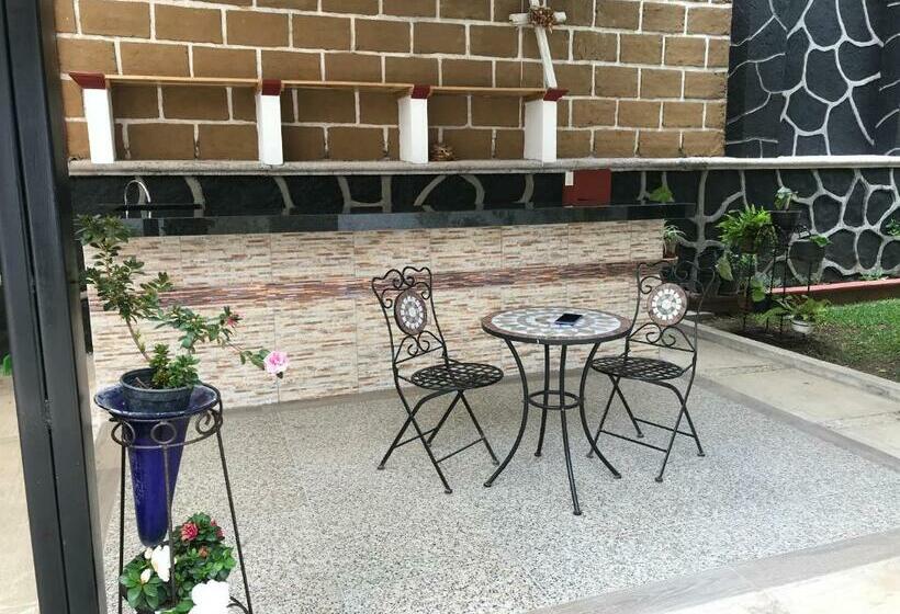 Villa Familiar El Ciruelo